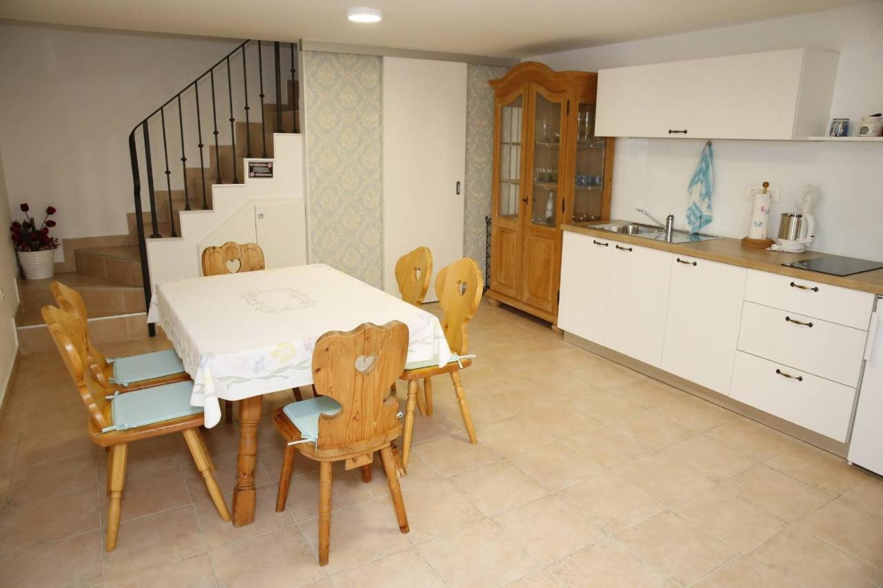 Holiday Home Yan With Bay View โวดีเซ ภายนอก รูปภาพ