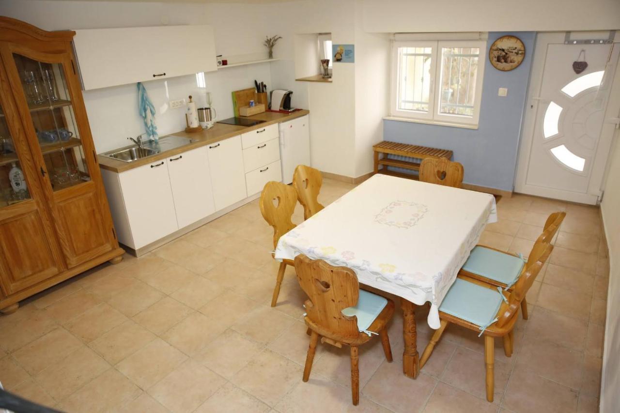 Holiday Home Yan With Bay View โวดีเซ ภายนอก รูปภาพ